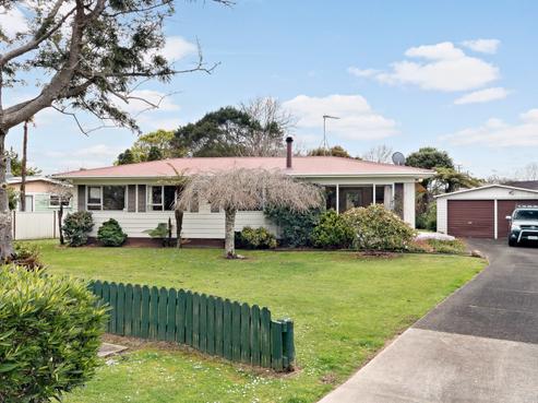 48 Colombo Road, Waiuku