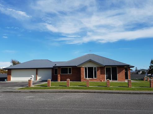 144 Hall Street, Hokitika