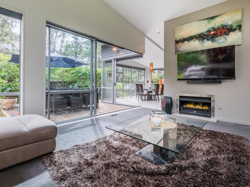 20C Konini Road, Titirangi