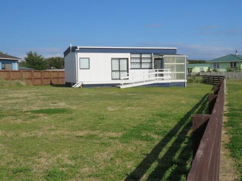 13 Te Kiri Street, Himatangi Beach