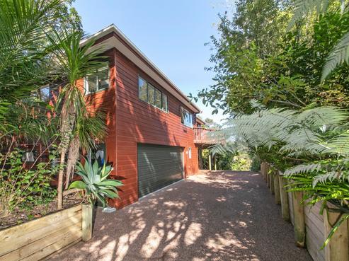 48 Warner Park Avenue, Laingholm