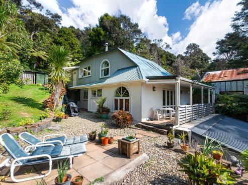 66 Mountain Road, Henderson Valley