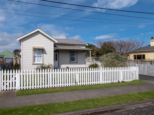 52 Vogel Street, Hawera