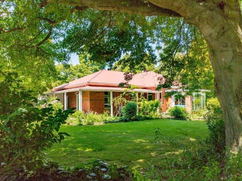 15 Saint John Street, Southbridge