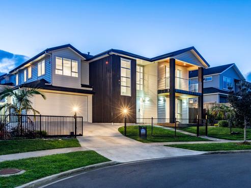 8 Taraire Place, Orewa