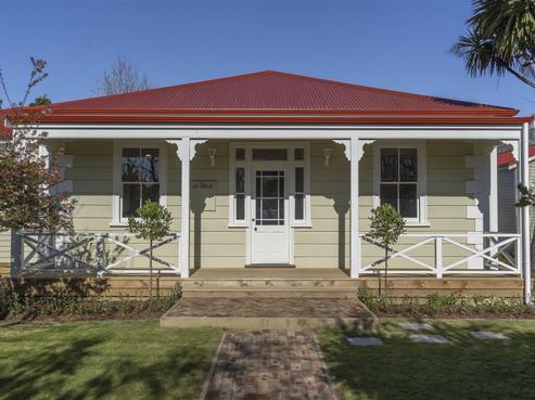163 Main Street, Greytown