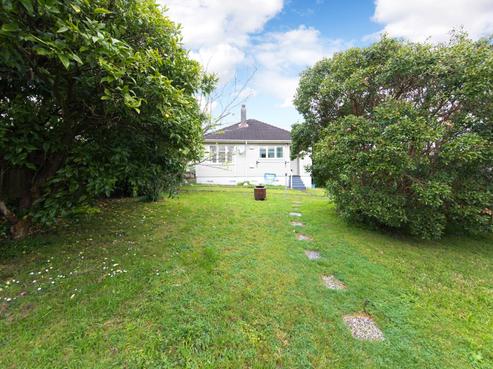 19 Westmere Crescent, Westmere