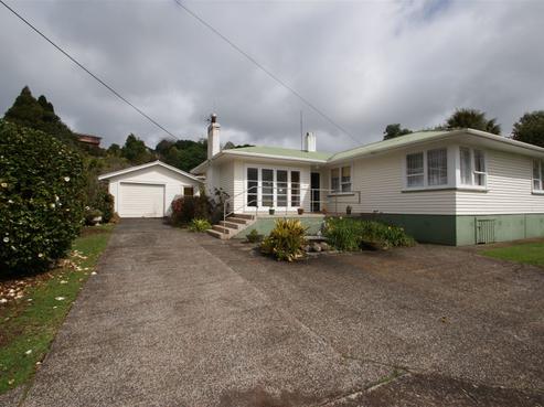 11 Cambridge Street, Kamo