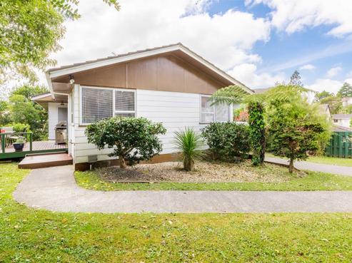 19 Lemnos Place, Titirangi
