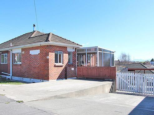 39 Andrew Street, Marchwiel