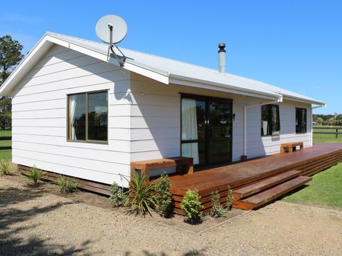 94 Avenue Road, Foxton