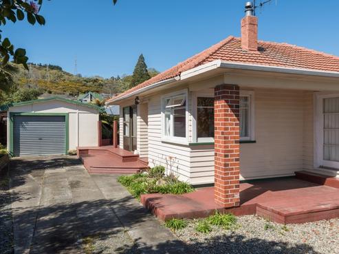 7 Titoki Street, Stoke