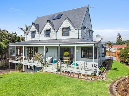 14 Eruini Street, Ohope