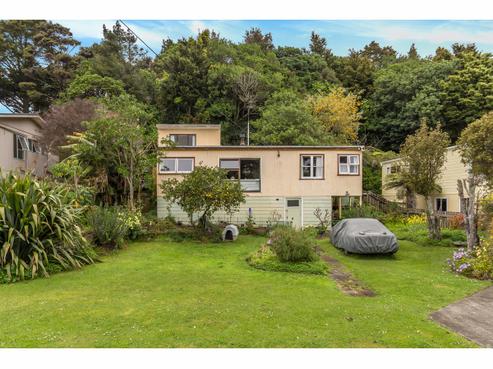30 Kanuka Road, Sandspit