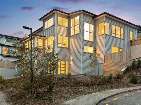 93 Bayside Drive, Browns Bay
