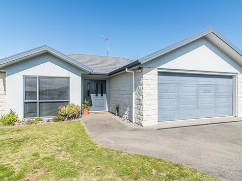 9 Lambert Way, Paraparaumu