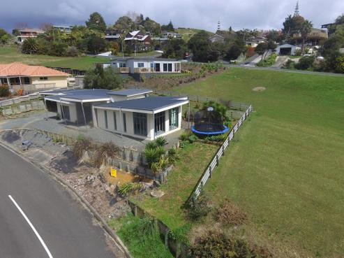4 Banksia Road, Cable Bay