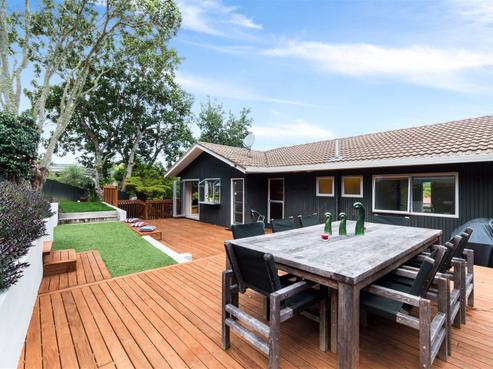 27 King Richard Place, Browns Bay