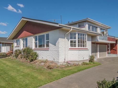 16 Apollo Place, Papanui