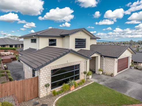40 Heathfield Avenue, Huntington