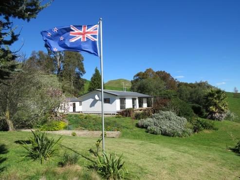 497 Valley Road, Raukawa