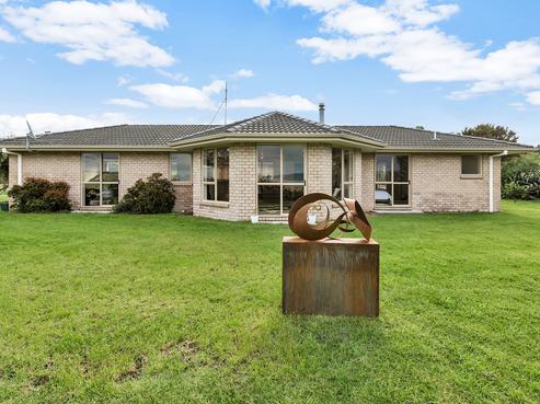 514 State Highway 1, Otaika