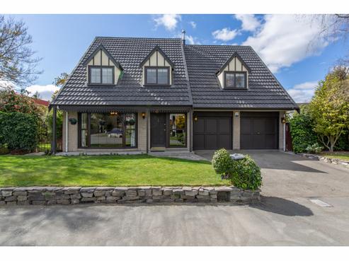 24 Gothic Place, Ilam