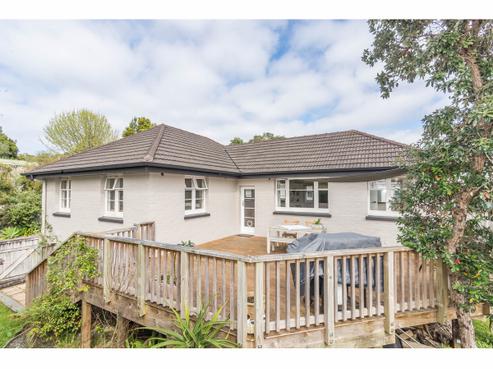 98 Atkinson Road, Titirangi