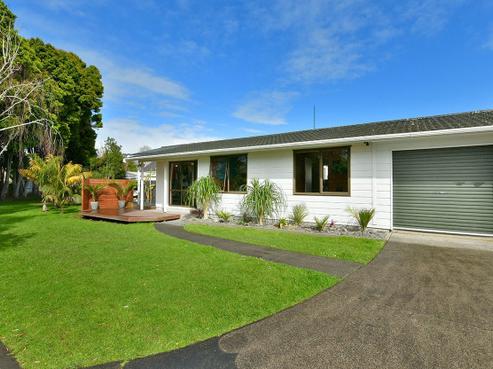 13B Doment Crescent, Orewa