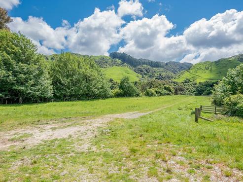 201 Mangaone South Road, Waikanae