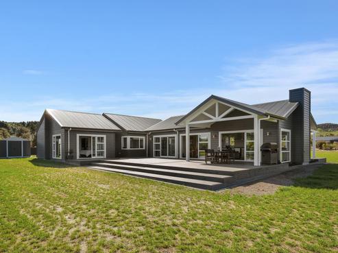 10 Oakdale Drive, Kinloch