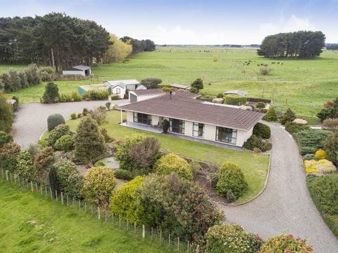 96 Himatangi Beach Road, Himatangi