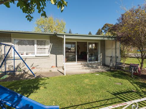 2A Pitfure Road, Wakefield