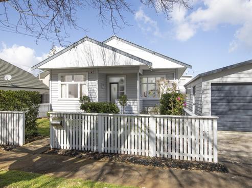 18A Oak Street, Royal Oak