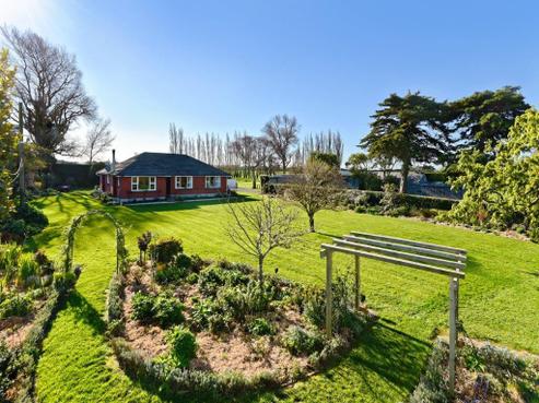 1086 The Lake Road, Leeston
