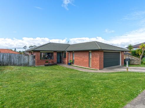 39 Nicholas Gibbons Drive, Clendon Park