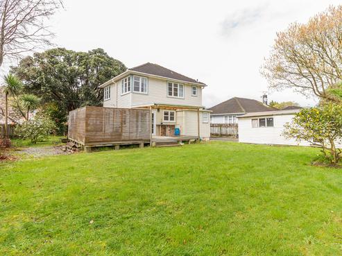 15 Molesworth Street, Taita