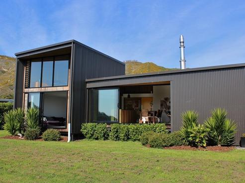 25A Nyhane Drive, Tata Beach