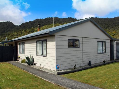 11 Baillie Place, Cobden