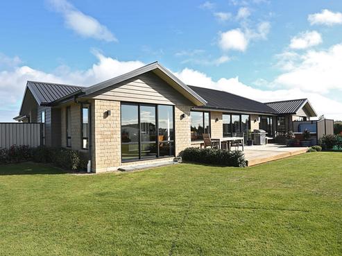 26 Aerodrome Road, Lorneville