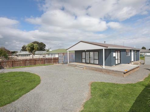 36 Canteen Street, Marton