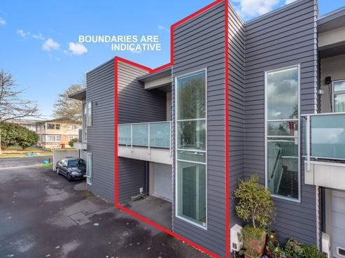 2/21 Wellington Street, Hamilton East