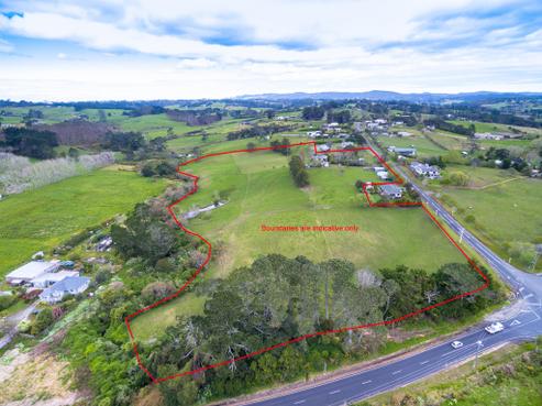 321 Amreins Road, Taupaki