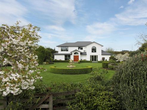 609 Bainfield Road, Myross Bush