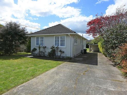 12 Milton Street, Trentham