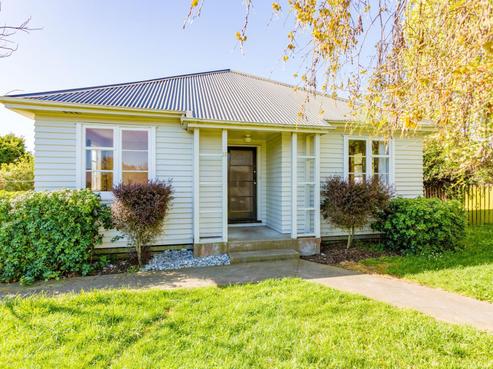 15 Taiaroa Place, Southbridge