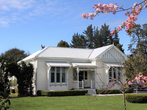 279 Old School Road, Ngahinapouri