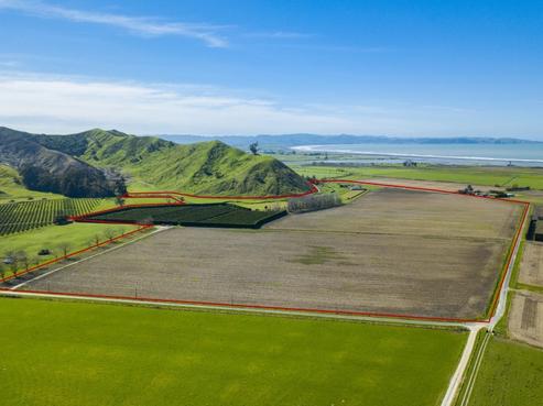 1470 Wharerata Road, Muriwai