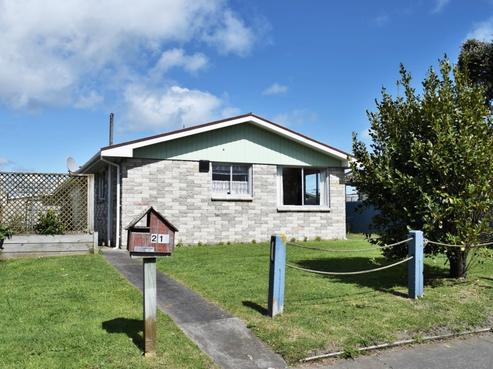 21A Hadfield Street, Otaki