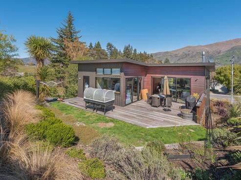 147 Plantation Road, Wanaka